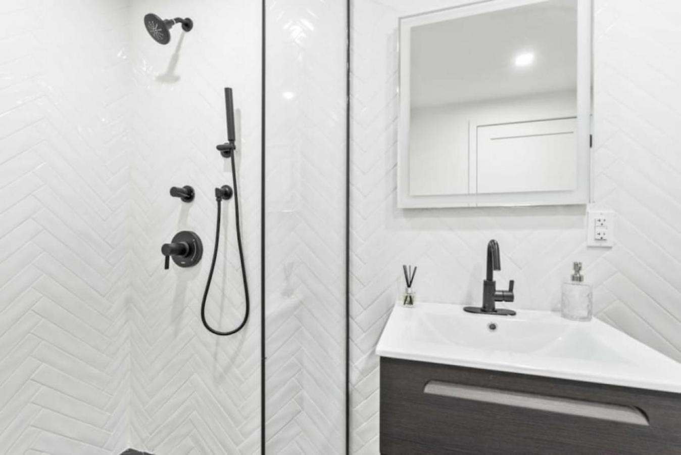 Luxe Studio With Charming Juliet Balcony Apartment New York Luaran gambar