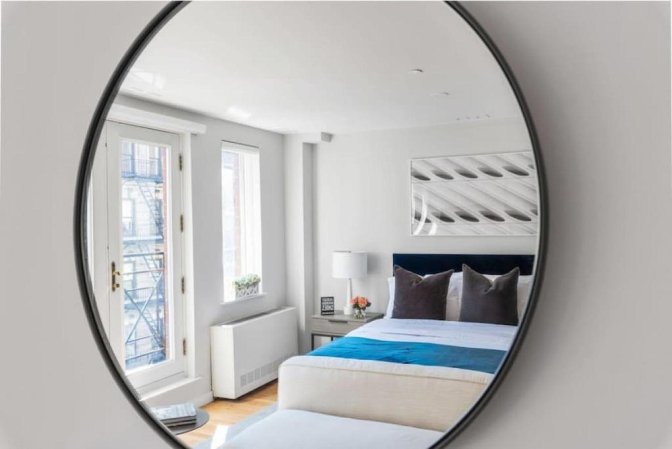 Luxe Studio With Charming Juliet Balcony Apartment New York Luaran gambar
