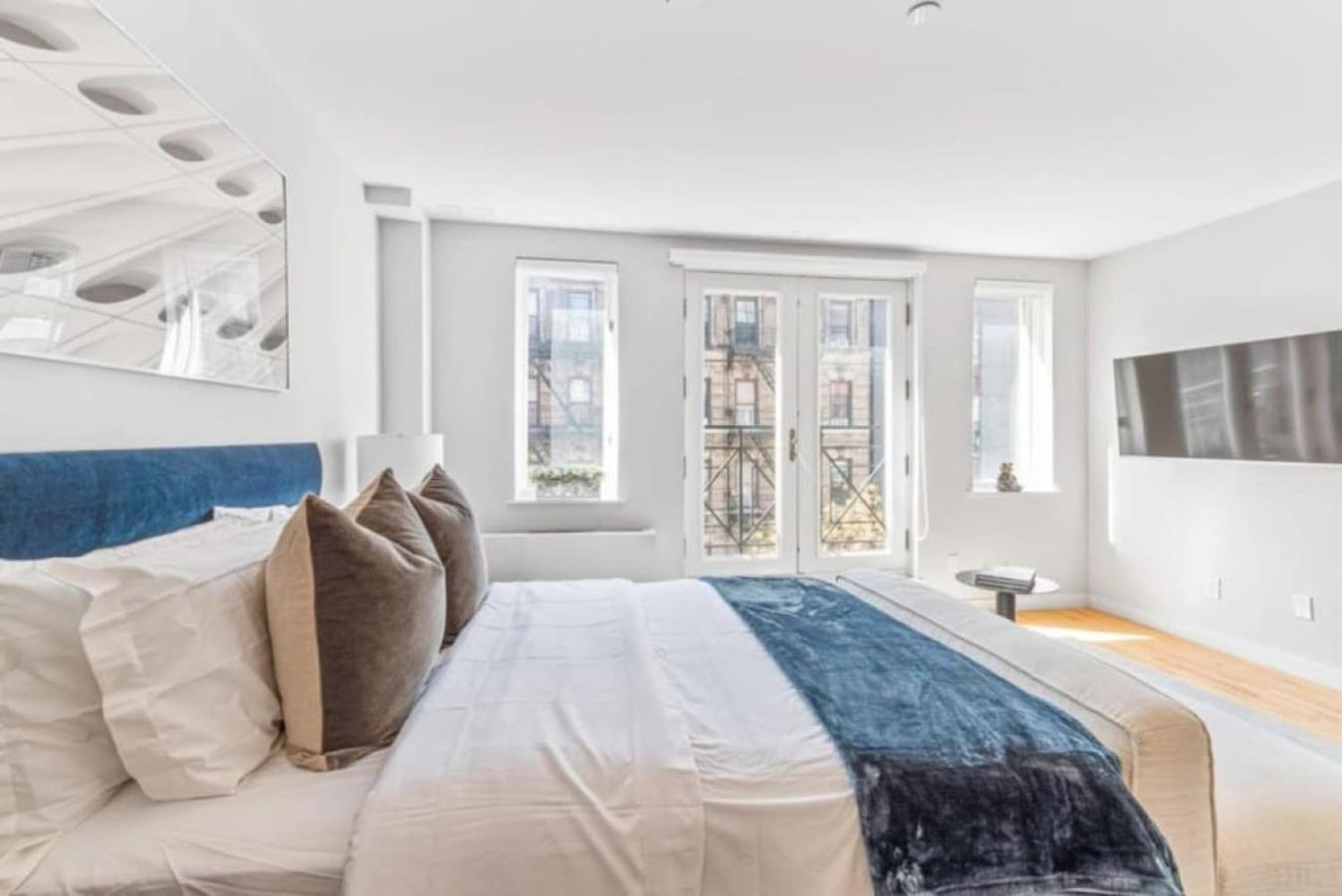 Luxe Studio With Charming Juliet Balcony Apartment New York Luaran gambar